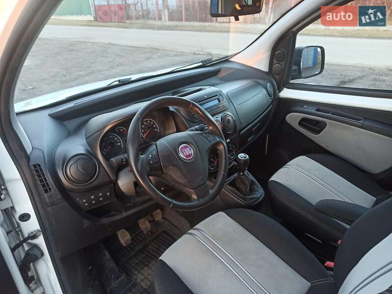 Універсал Fiat Qubo 2016 в Ужгороді