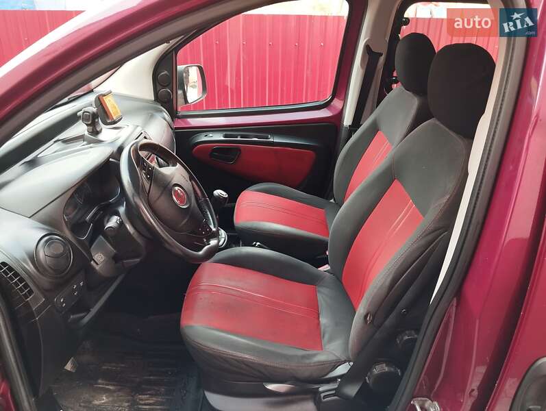 Мінівен Fiat Qubo 2011 в Почаєві
