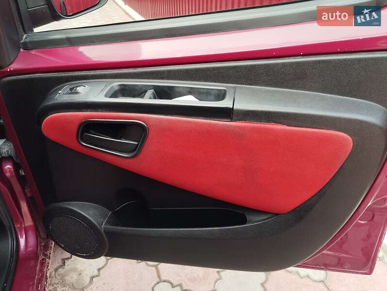 Мінівен Fiat Qubo 2011 в Почаєві