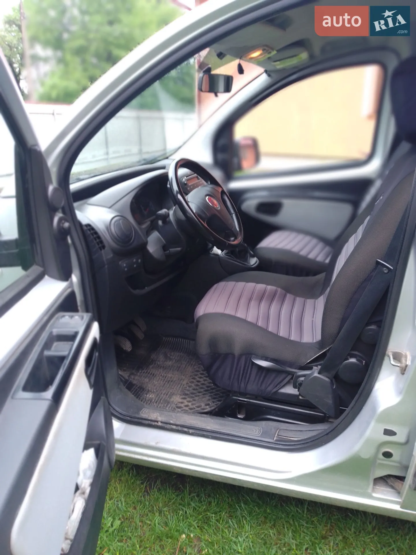 2011 Fiat Qubo - мініатюра 5