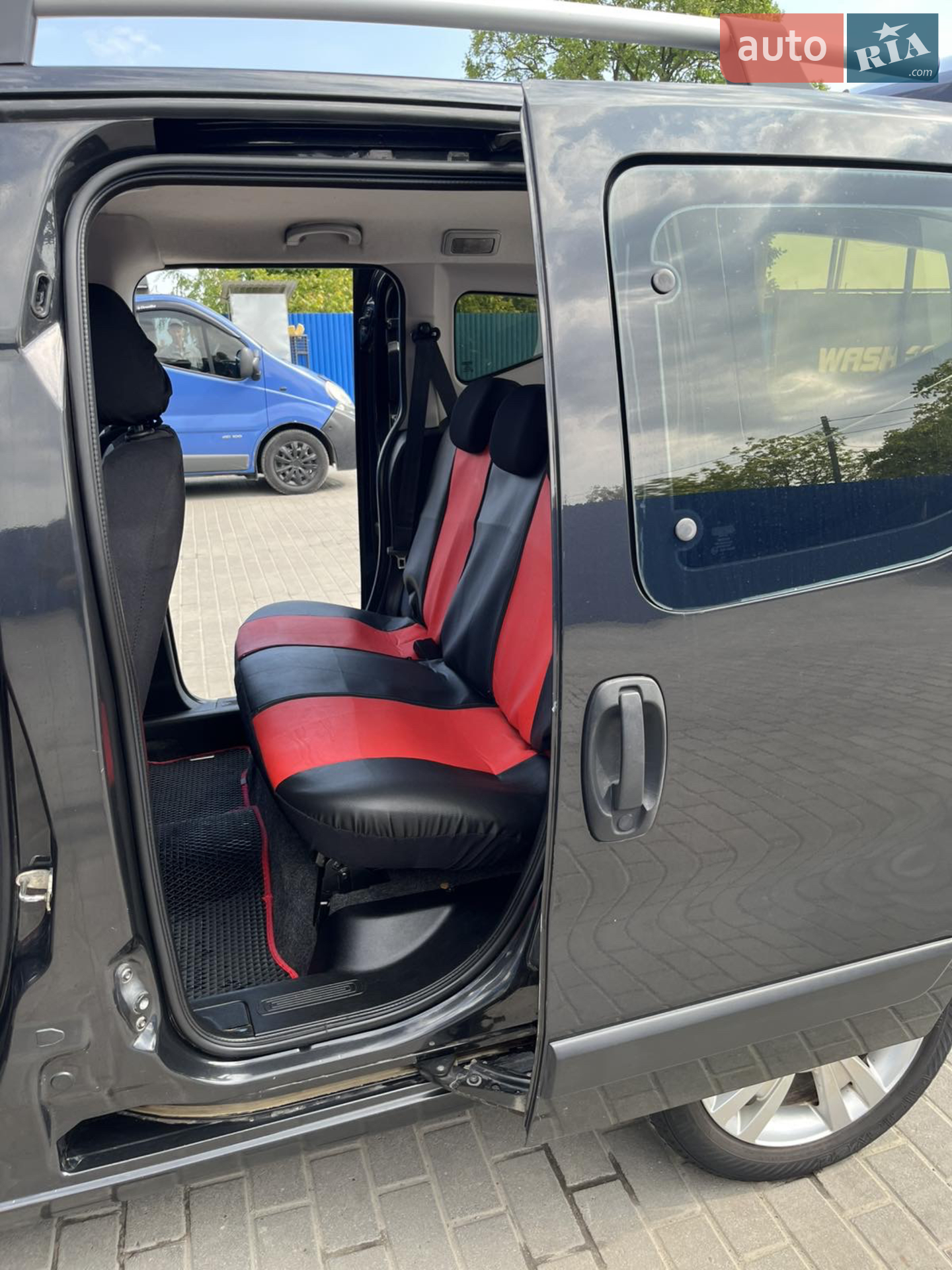 2011 Fiat Qubo - мініатюра 11