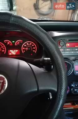 Минивэн Fiat Qubo 2015 в 