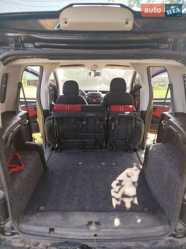 Минивэн Fiat Qubo 2010 в Новом Буге