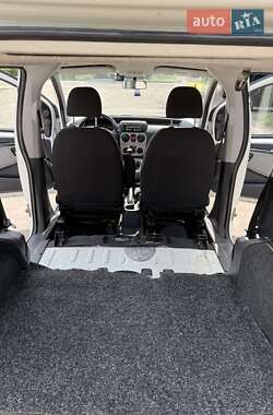 Мінівен Fiat Qubo 2010 в 