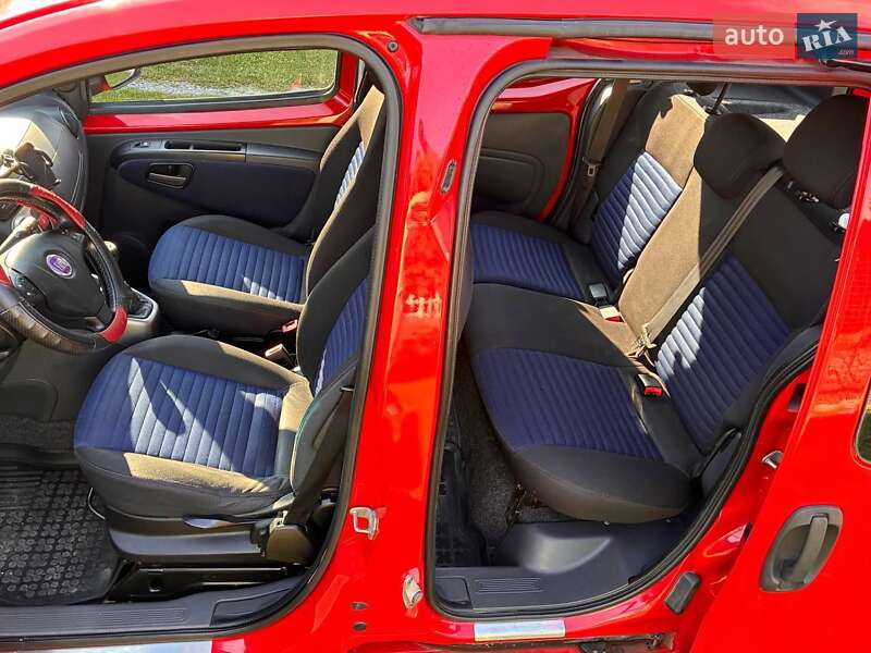 Минивэн Fiat Qubo 2009 в Черновцах