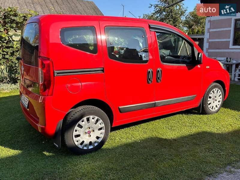 Минивэн Fiat Qubo 2009 в Черновцах