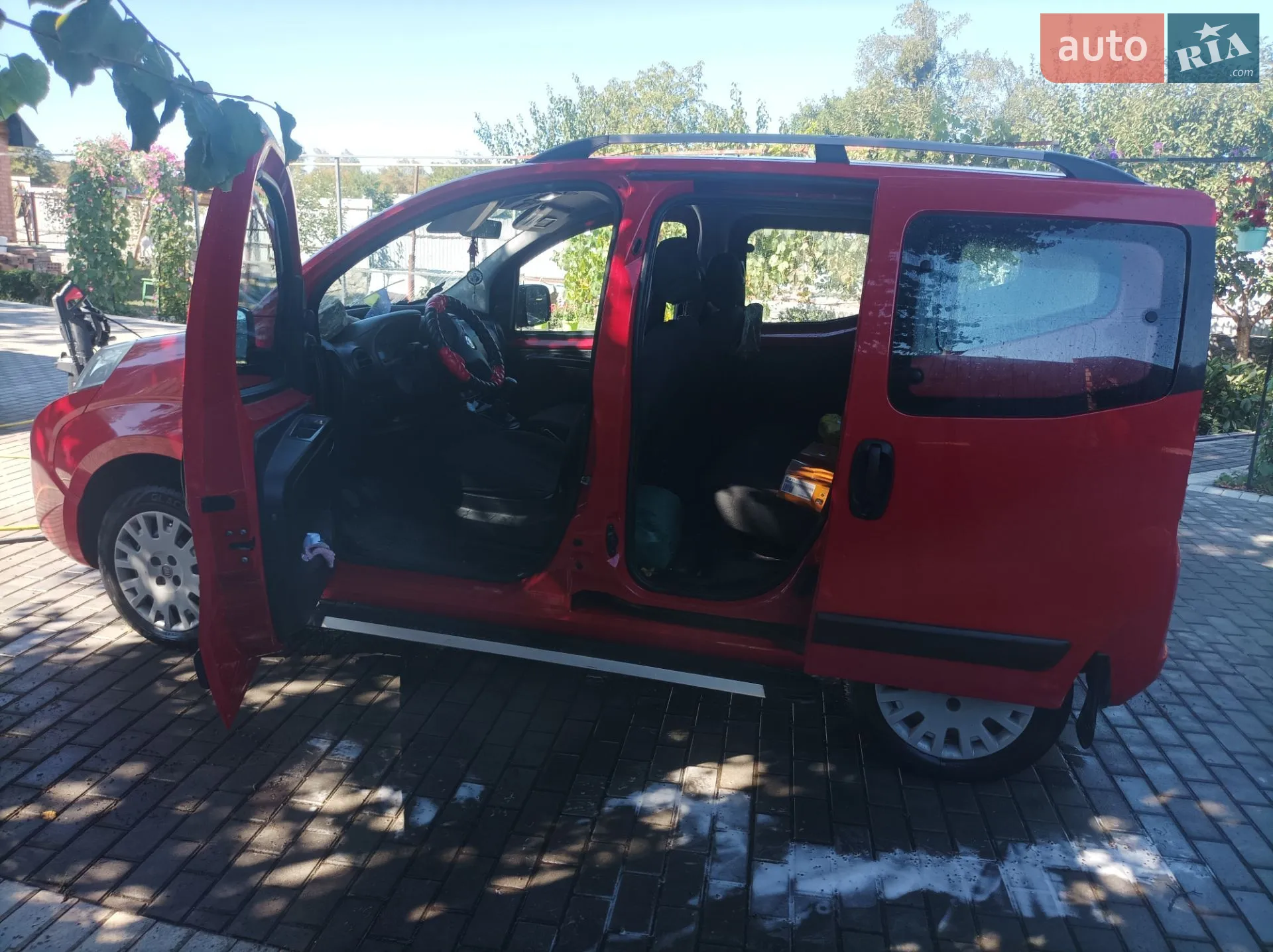 2011 Fiat Qubo - мініатюра 2