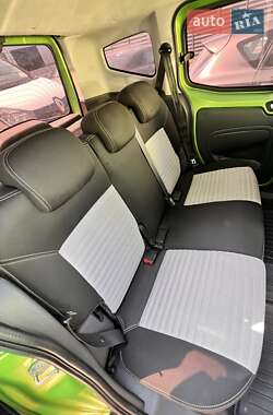 Минивэн Fiat Qubo 2009 в 