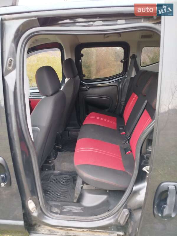 Минивэн Fiat Qubo 2010 в Новом Буге