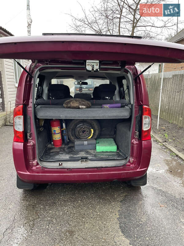 Мінівен Fiat Qubo 2010 в Машівка