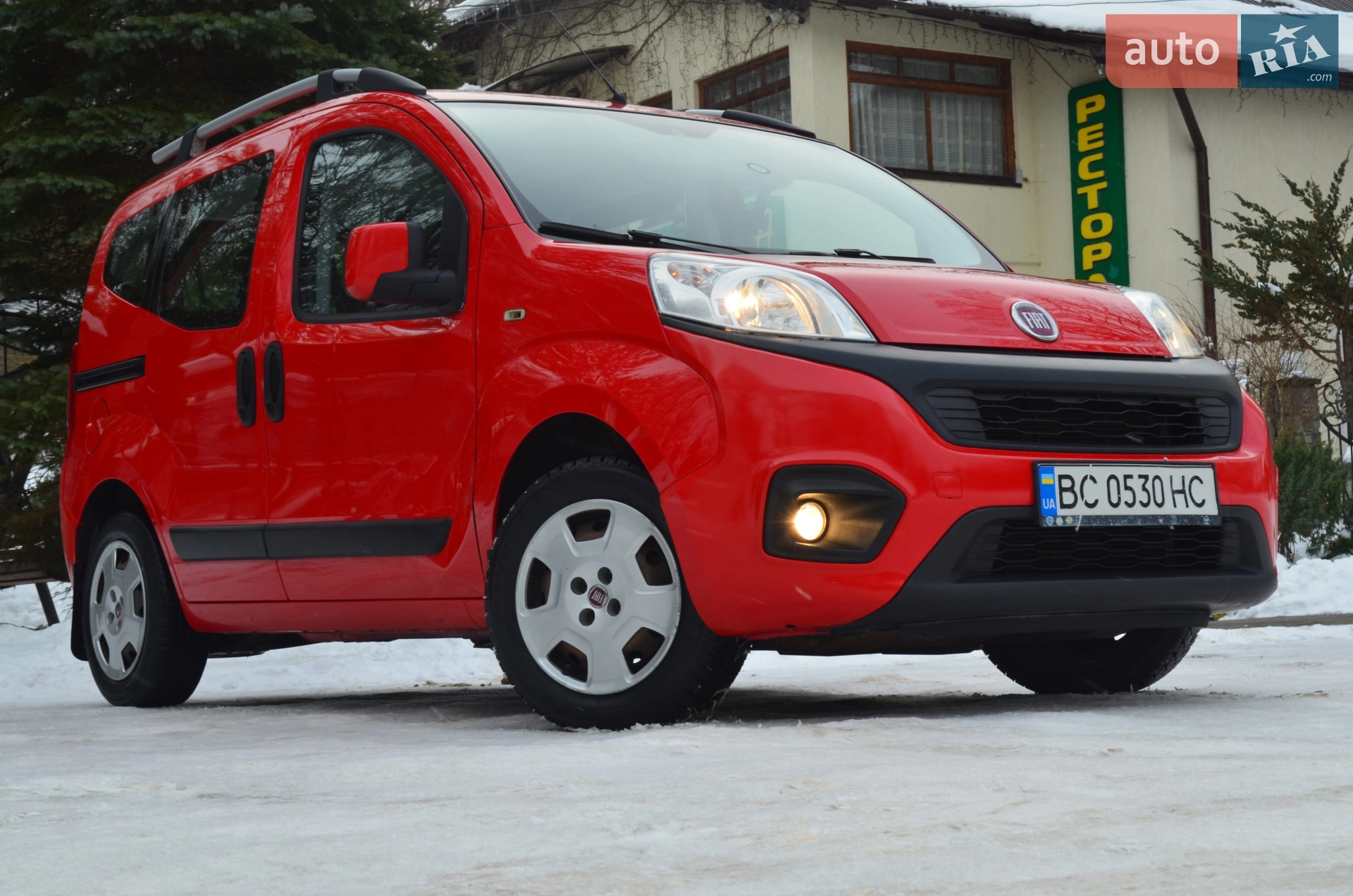 2017 Fiat Qubo - мініатюра 17