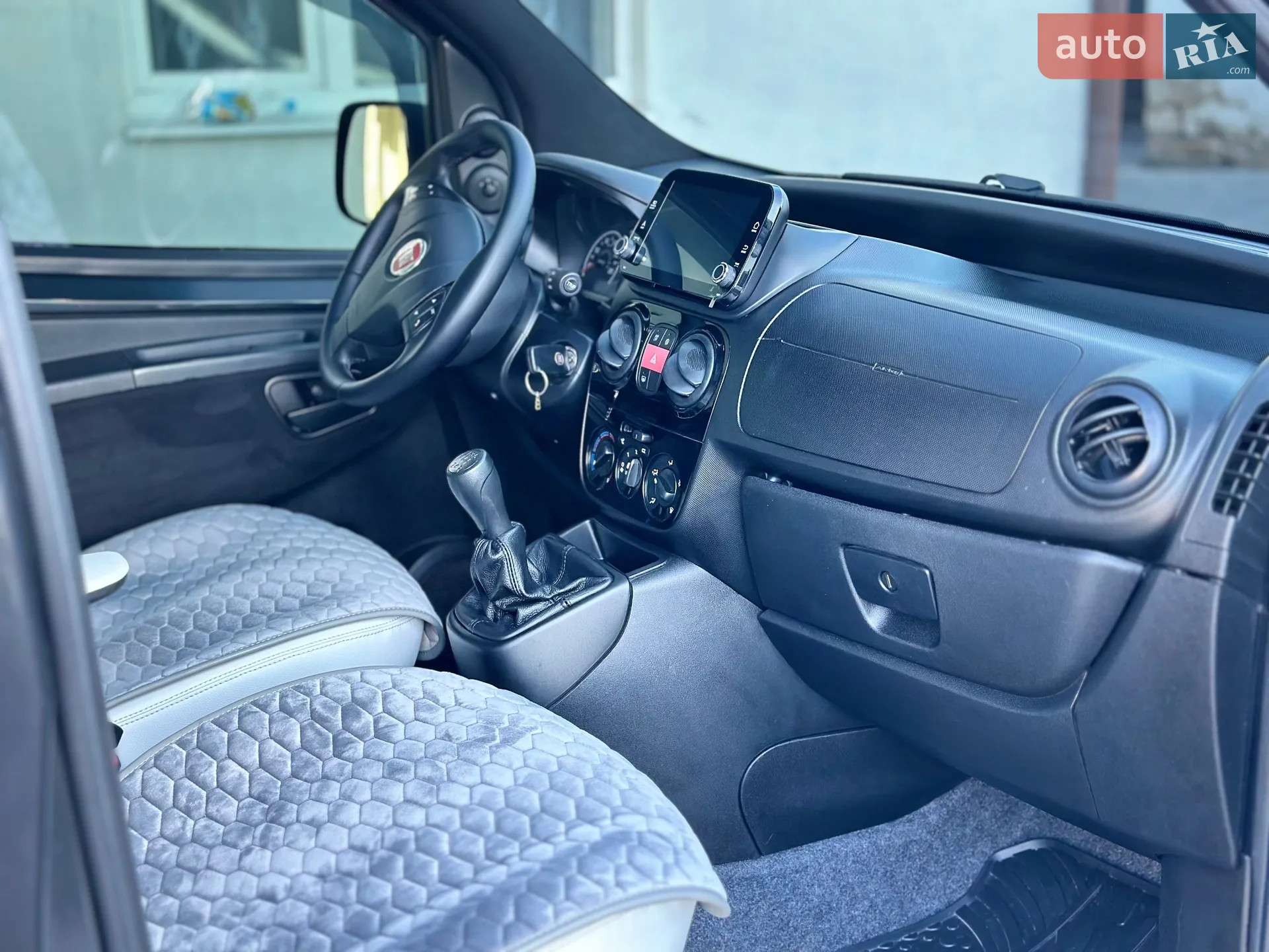 2010 Fiat Qubo - мініатюра 79
