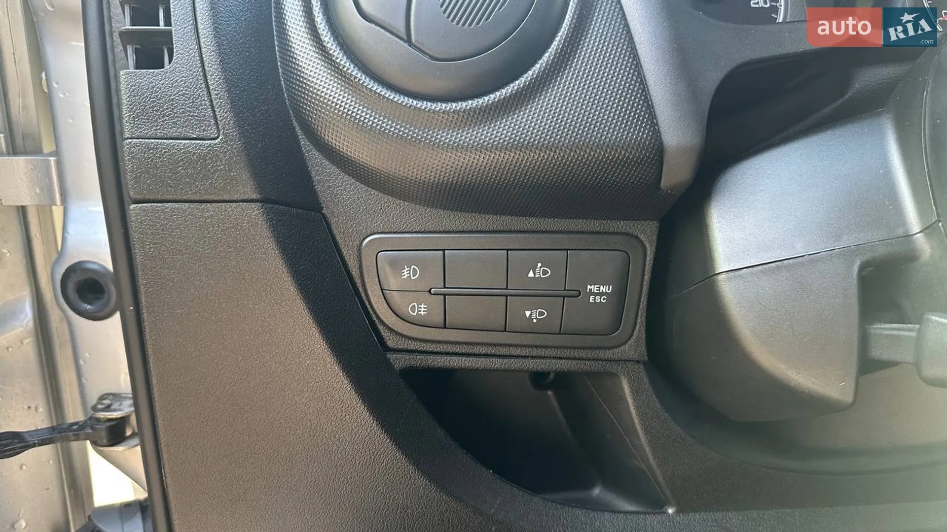 2016 Fiat Qubo - мініатюра 11