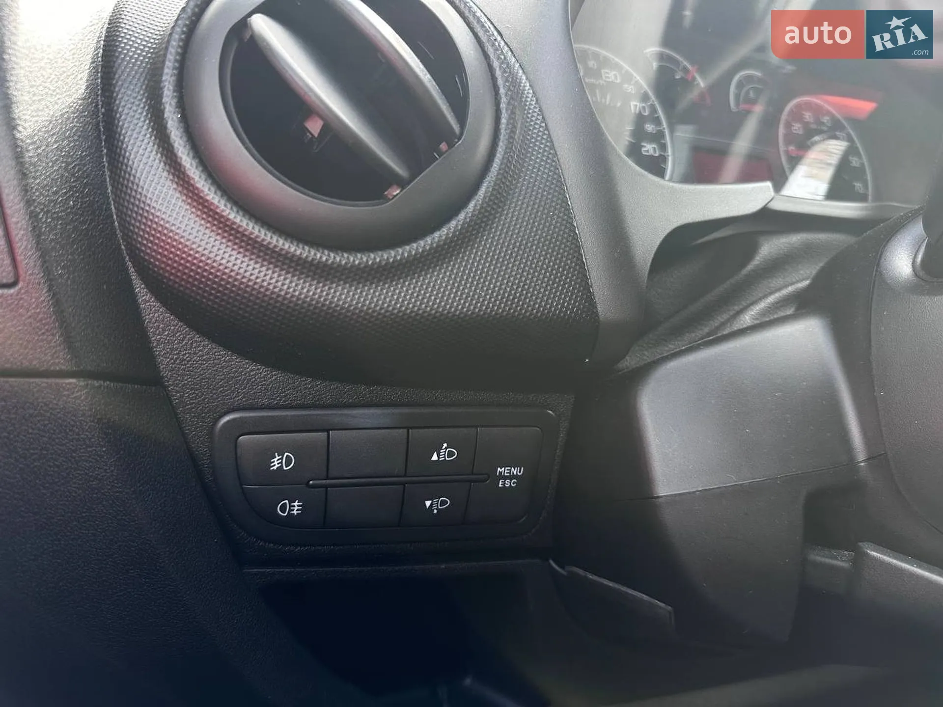 2015 Fiat Qubo - мініатюра 17