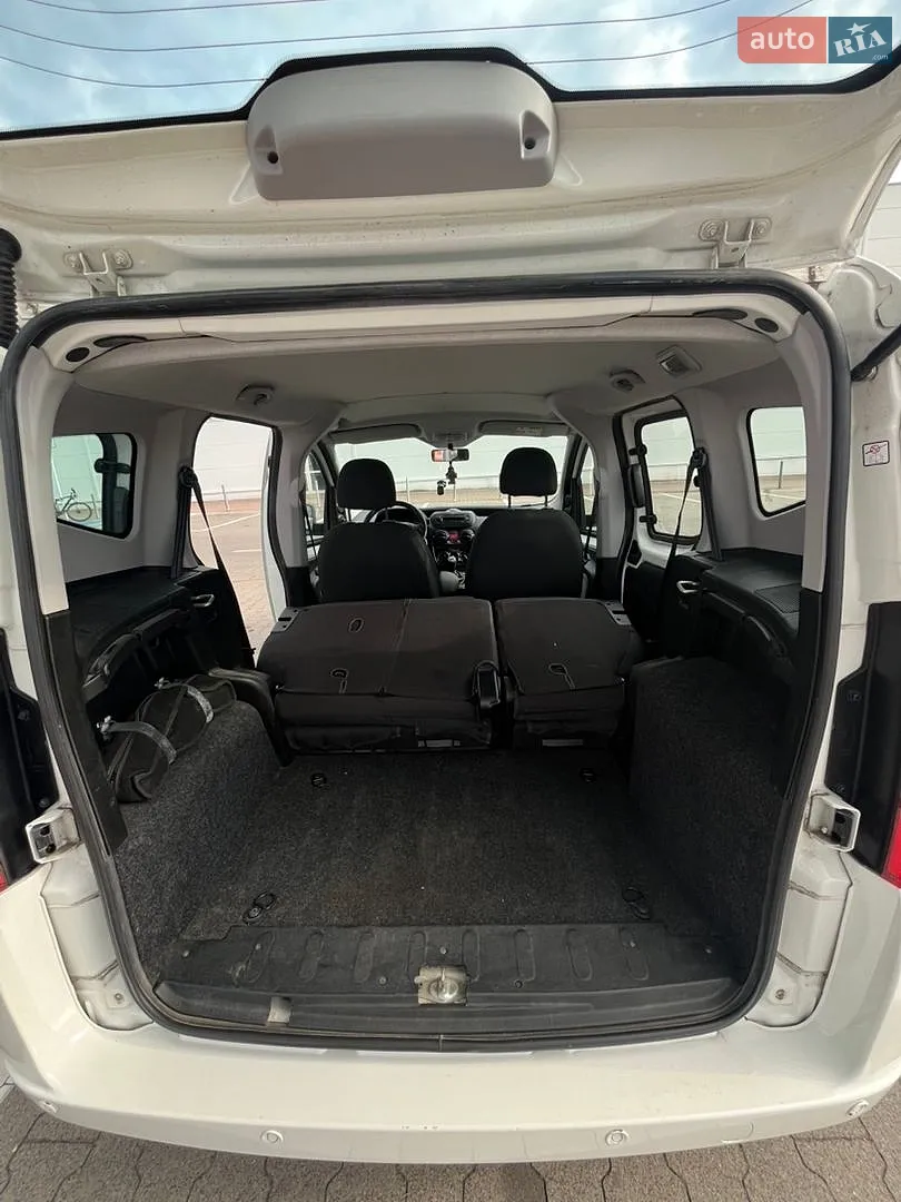 2016 Fiat Qubo - мініатюра 21