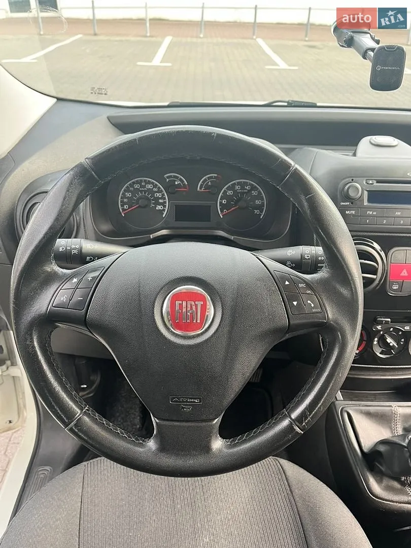 2016 Fiat Qubo - мініатюра 32