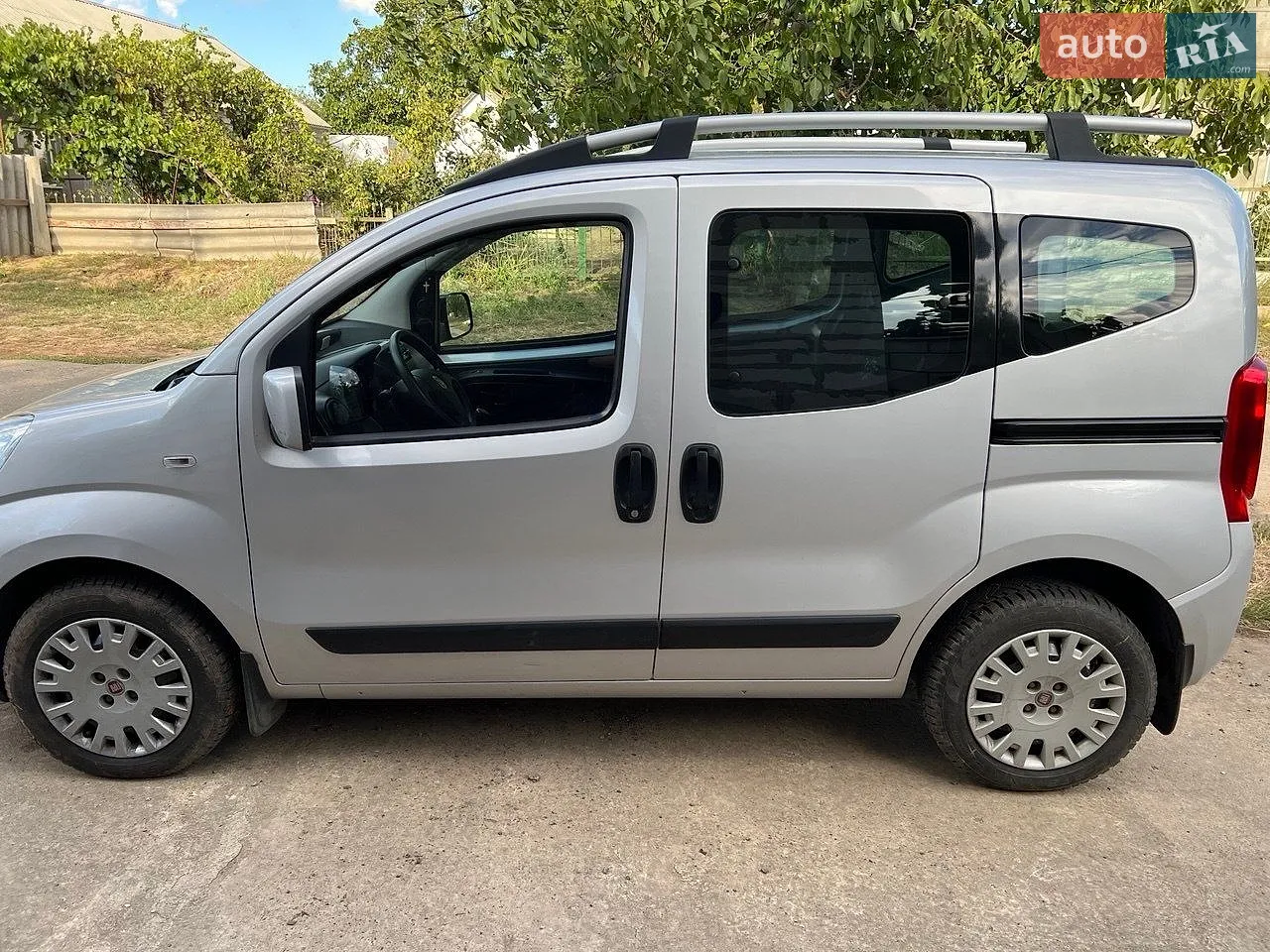 2010 Fiat Qubo - мініатюра 3