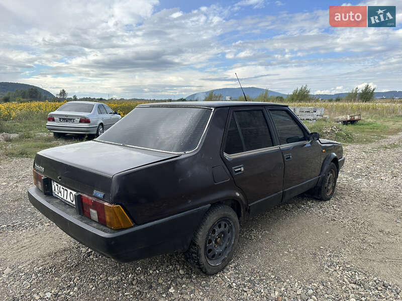 Седан Fiat Regata (138) 1985 в Хусте фото 5 Седан Fiat Regata (138) 1985 в Хусте