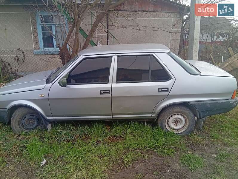 Седан Fiat Regatta 1987 в Дунаївцях