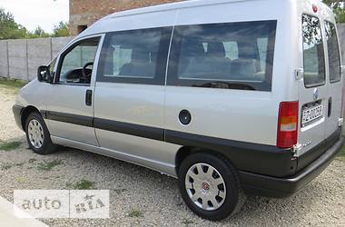 Грузопассажирский фургон Fiat Scudo 2006 в Ивано-Франковске