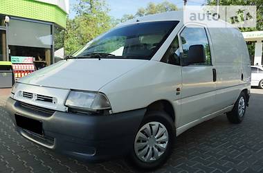 Вантажопасажирський фургон Fiat Scudo 2000 в Дніпрі