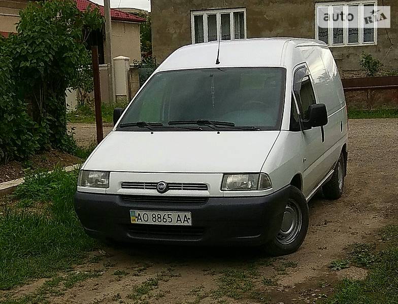 Вантажопасажирський фургон Fiat Scudo 2001 в Виноградові