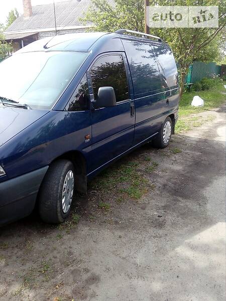 Вантажопасажирський фургон Fiat Scudo 1997 в 