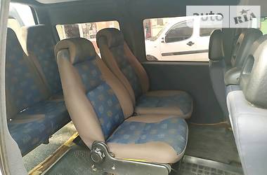 Вантажопасажирський фургон Fiat Scudo 2005 в Кагарлику