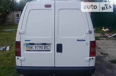 Вантажний фургон Fiat Scudo 2003 в Дубні