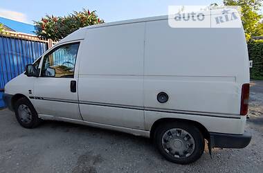 Грузовой фургон Fiat Scudo 2000 в 