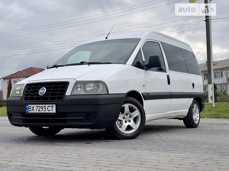Минивэн Fiat Scudo 2005 в Теофиполе