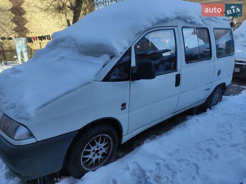 Мінівен Fiat Scudo 1999 в Чернівцях
