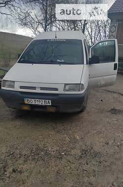 Седан Fiat Scudo 1999 в Шумську