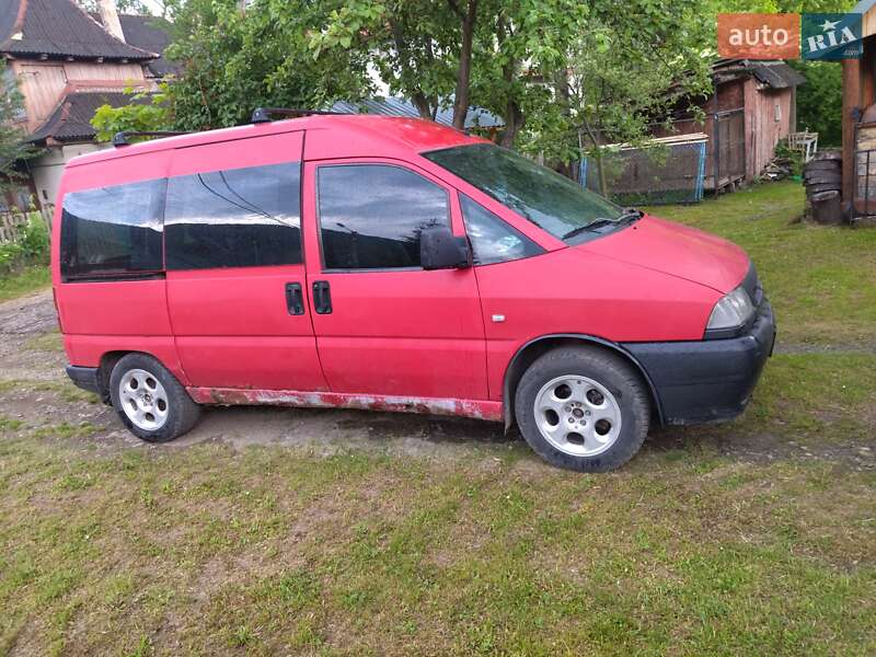 Мінівен Fiat Scudo 2002 в Яремчі