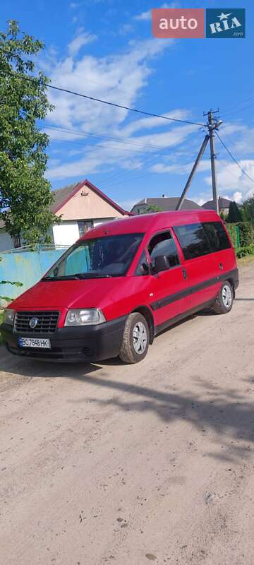 Минивэн Fiat Scudo 2006 в Новояворовске
