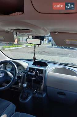 Минивэн Fiat Scudo 2010 в 