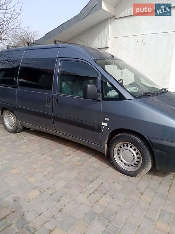 Минивэн Fiat Scudo 2004 в Ивано-Франковске