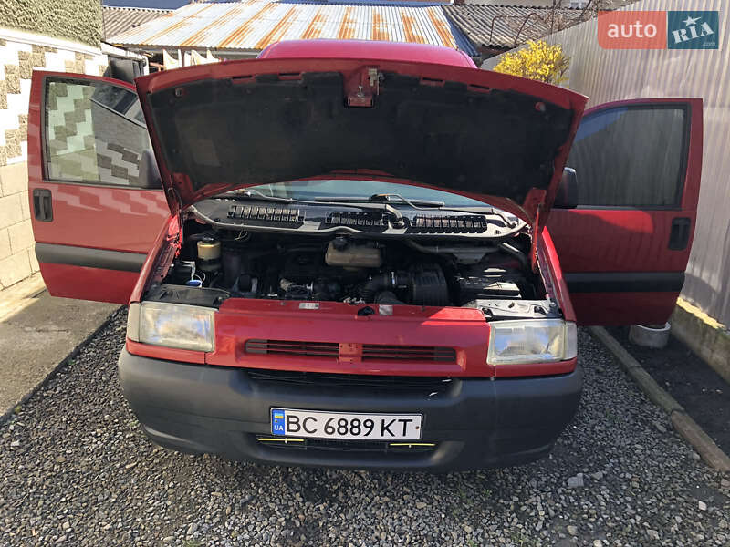 Минивэн Fiat Scudo 2004 в Стрые