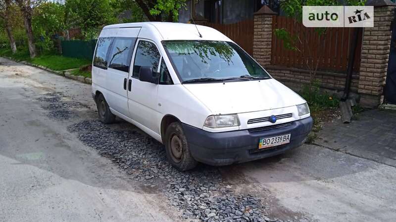 Мінівен Fiat Scudo 2002 в Ківерцях