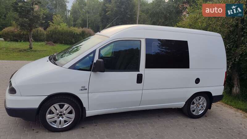 Минивэн Fiat Scudo 2003 в Каменец-Подольском