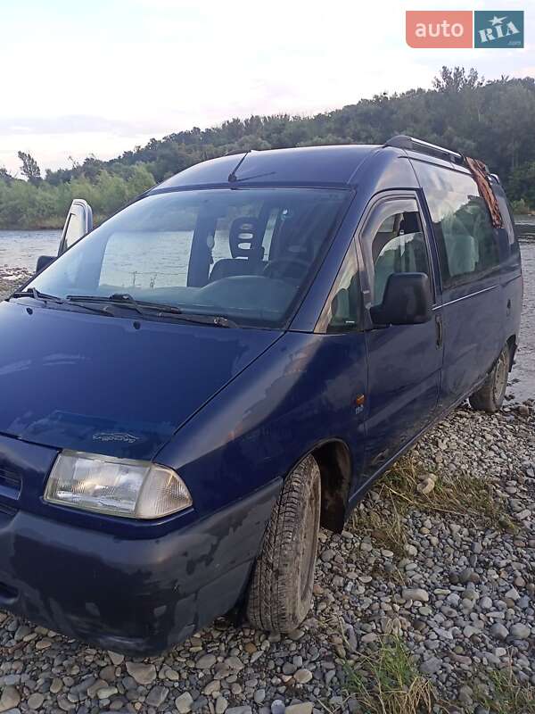 Мінівен Fiat Scudo 2000 в Чернівцях
