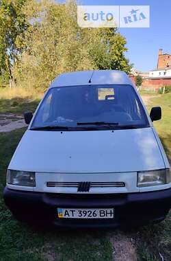 Вантажний фургон Fiat Scudo 1996 в Рівному