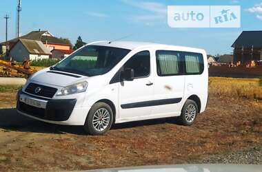 Минивэн Fiat Scudo 2008 в Новоселице