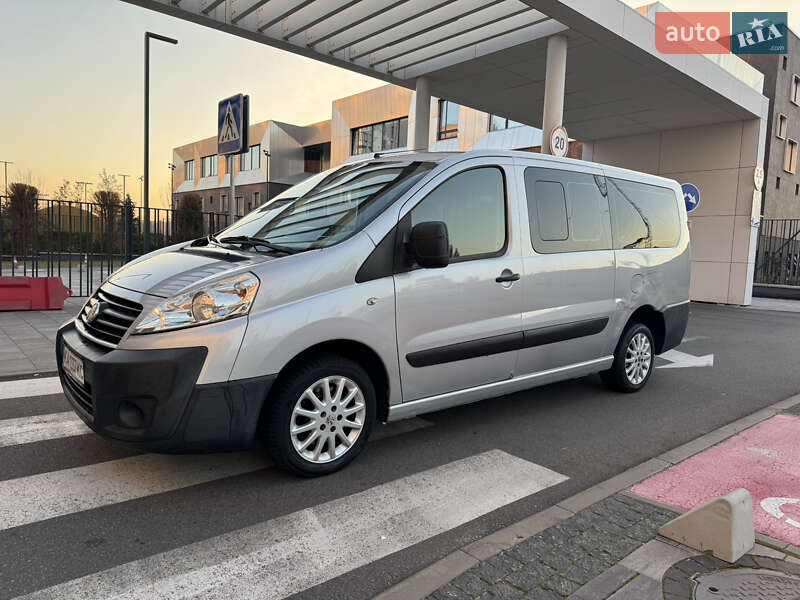 Минивэн Fiat Scudo 2012 в Киеве