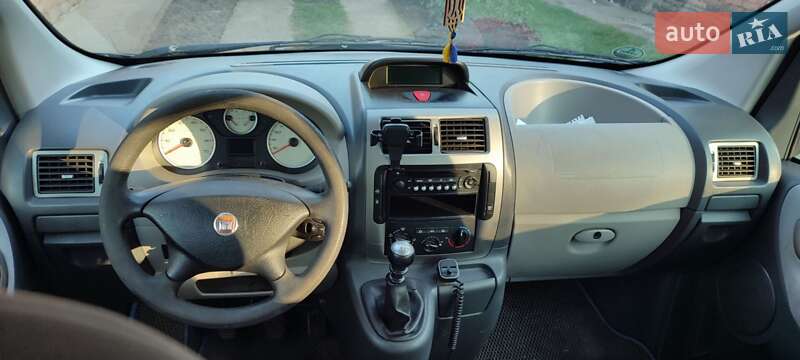 Мінівен Fiat Scudo 2009 в Товсте