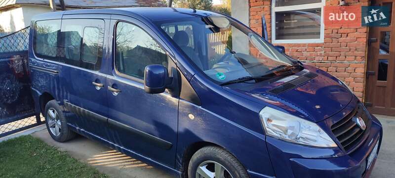 Мінівен Fiat Scudo 2009 в Товсте