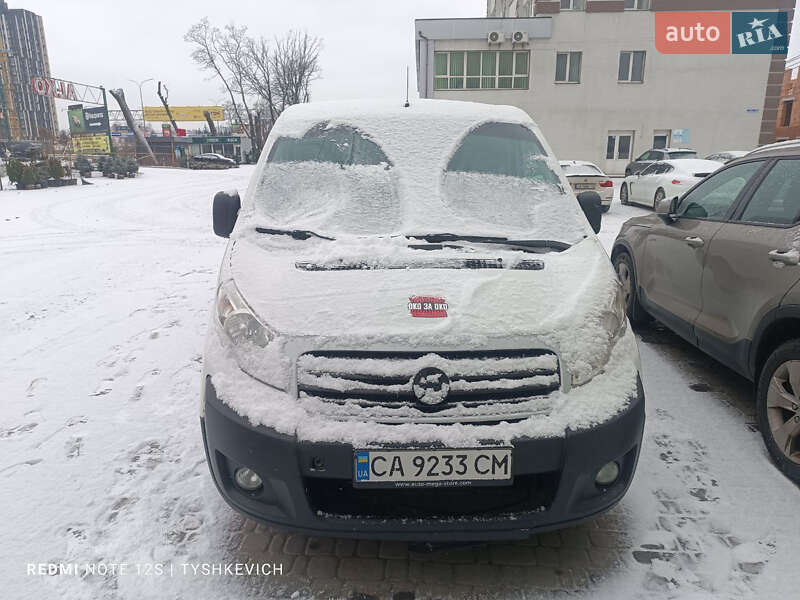 Вантажний фургон Fiat Scudo 2015 в Києві