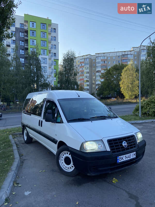 Мінівен Fiat Scudo 2004 в Рівному