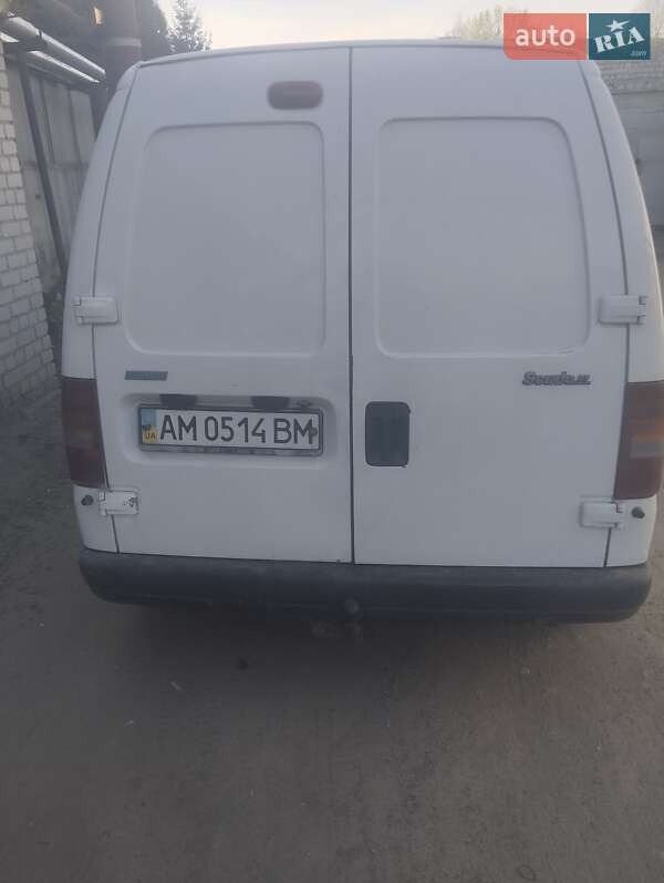 Минивэн Fiat Scudo 2004 в Звягеле