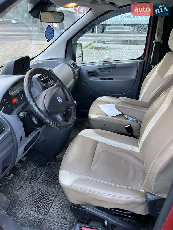 Минивэн Fiat Scudo 2007 в Каменец-Подольском